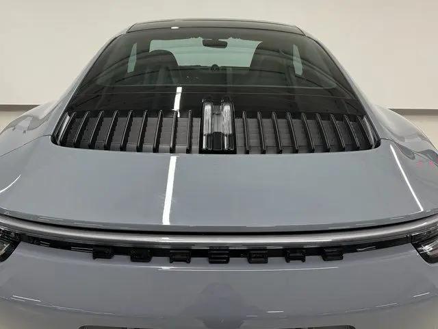2024 Porsche 911 Carrera GTS