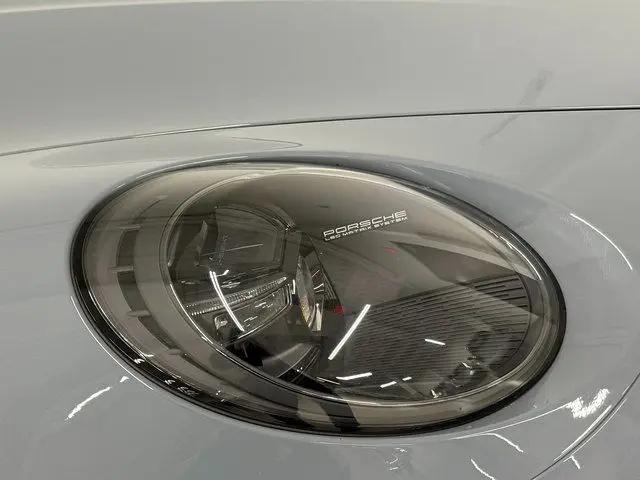 2024 Porsche 911 Carrera GTS