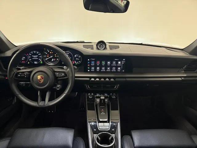 2024 Porsche 911 Carrera GTS
