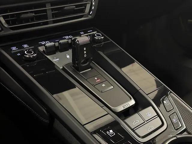 2024 Porsche 911 Carrera GTS