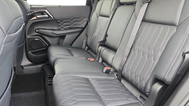 2026 Mitsubishi Outlander SEL 1.5T 2WD