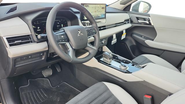 2026 Mitsubishi Outlander SE 1.5T 2WD
