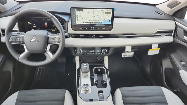 2026 Mitsubishi Outlander SE 1.5T 2WD