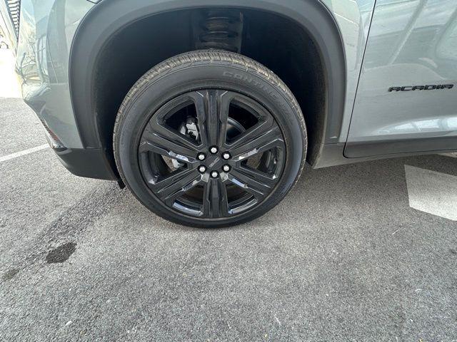 2026 GMC Acadia Elevation FWD