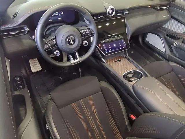 2025 Maserati GranCabrio Standard