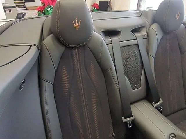 2025 Maserati GranCabrio Standard