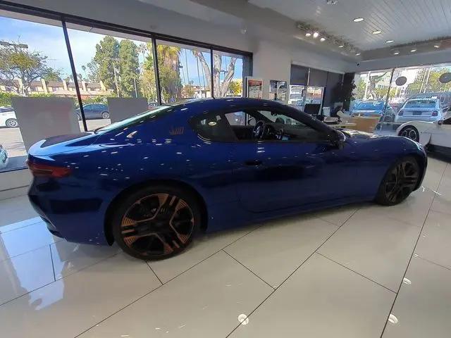 2025 Maserati GranTurismo Standard
