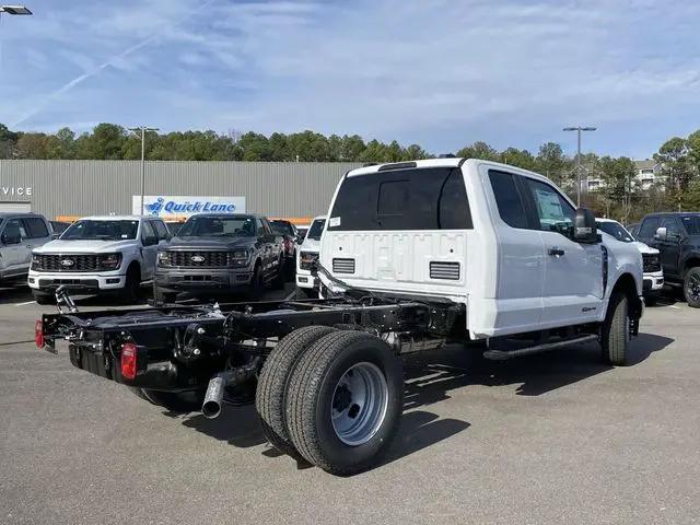 2026 Ford F-350 XLT