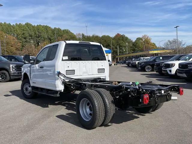 2026 Ford F-350 XLT