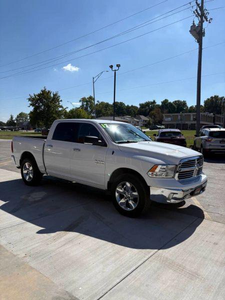 2017 Ram 1500 Big Horn Crew Cab 4x4 5'7" Box