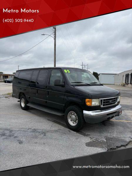 2005 Ford E-350 Super Duty XL for sale in Omaha, NE