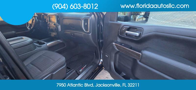 2020 Chevrolet Silverado 1500 4WD Crew Cab Short Bed RST