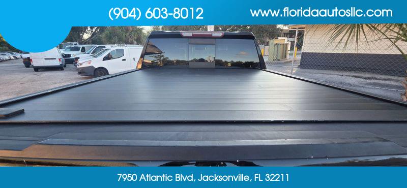 2020 Chevrolet Silverado 1500 4WD Crew Cab Short Bed RST