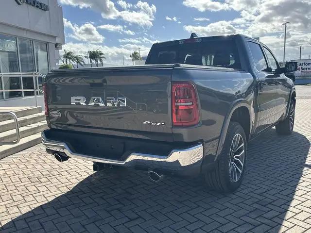 2026 Ram 1500 Limited Longhorn Crew Cab 4x4 5'7" Box