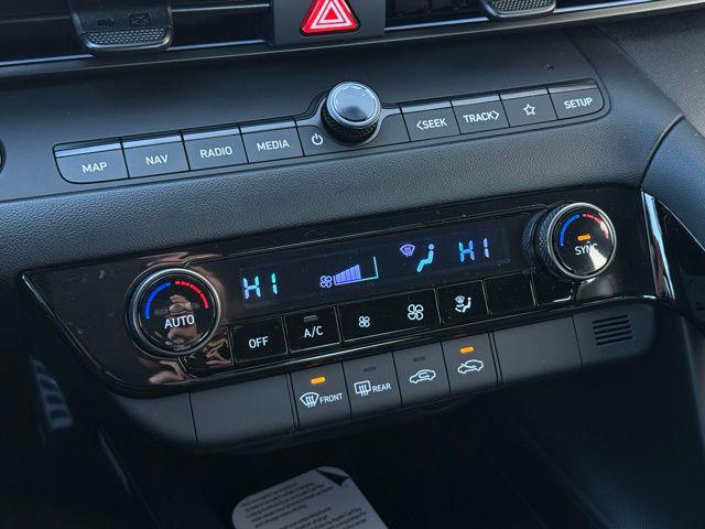 2026 Hyundai Elantra Hybrid SEL Sport