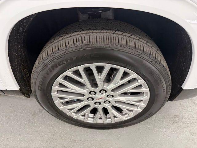 2026 GMC Acadia Denali FWD