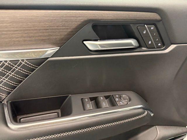 2026 GMC Acadia Denali FWD