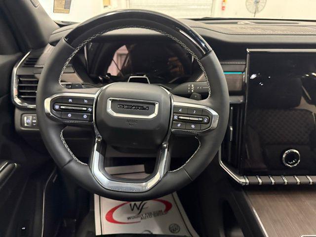 2026 GMC Acadia Denali FWD