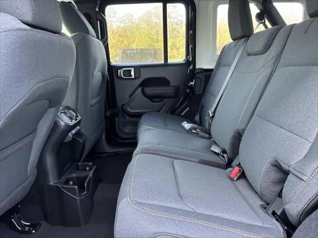2026 Jeep Wrangler 4-Door Sport 4x4