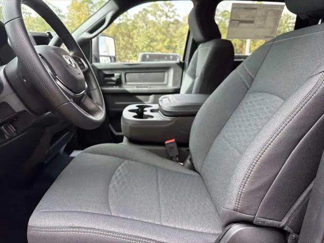 2026 Ram 2500 Warlock Crew Cab 4x4 6'4" Box