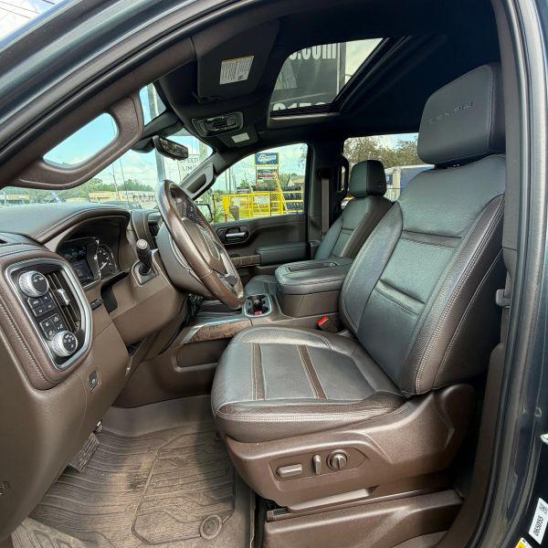 2020 GMC Sierra 1500 4WD Crew Cab Short Box Denali