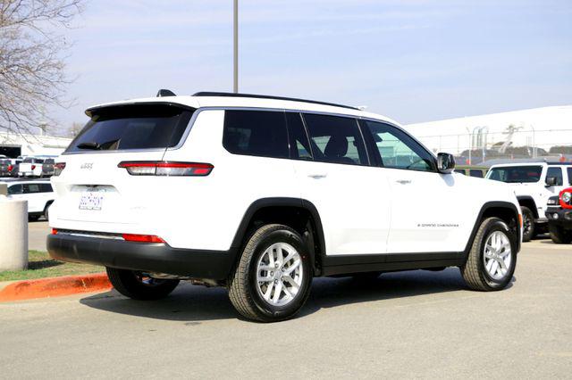 2025 Jeep Grand Cherokee L Laredo X 4x2