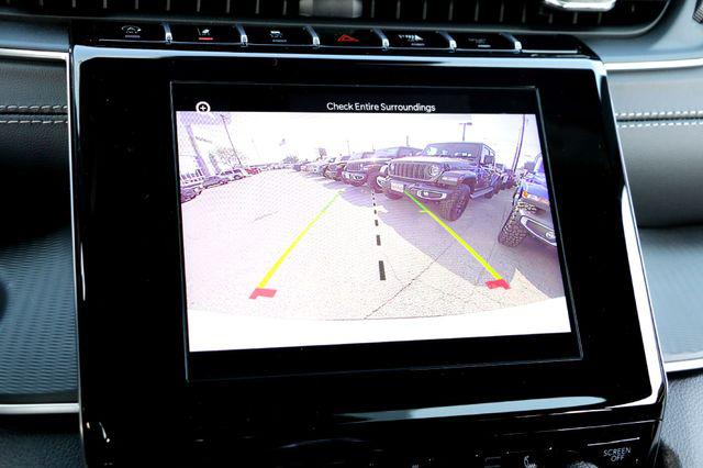 2025 Jeep Grand Cherokee L Laredo X 4x2