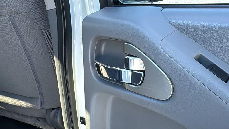 2021 Nissan Frontier Crew Cab SV 4x2