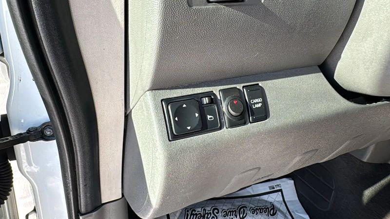 2021 Nissan Frontier Crew Cab SV 4x2