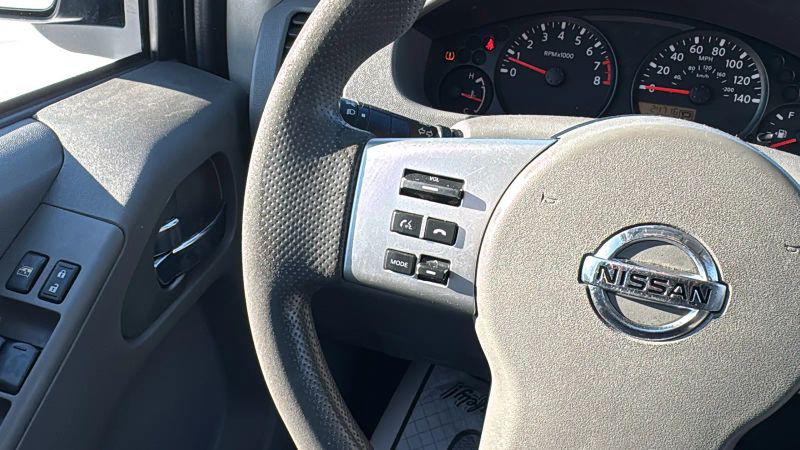 2021 Nissan Frontier Crew Cab SV 4x2