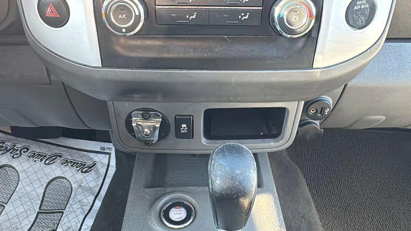 2021 Nissan Frontier Crew Cab SV 4x2