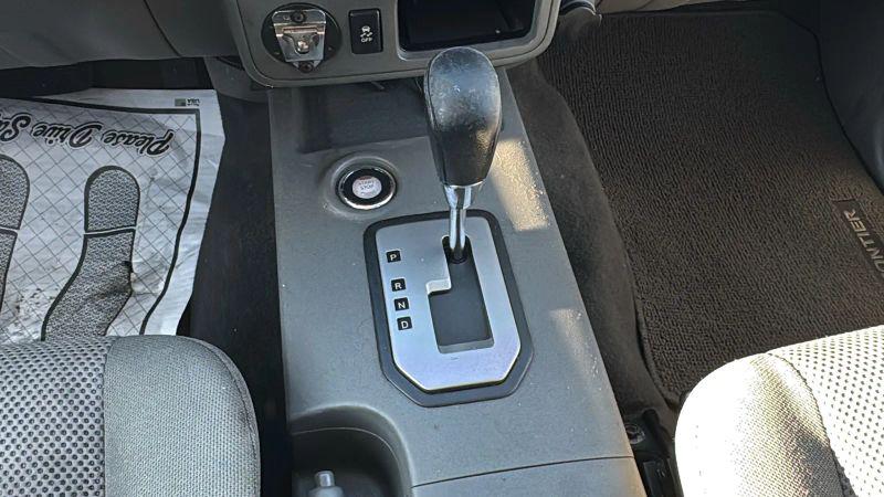 2021 Nissan Frontier Crew Cab SV 4x2