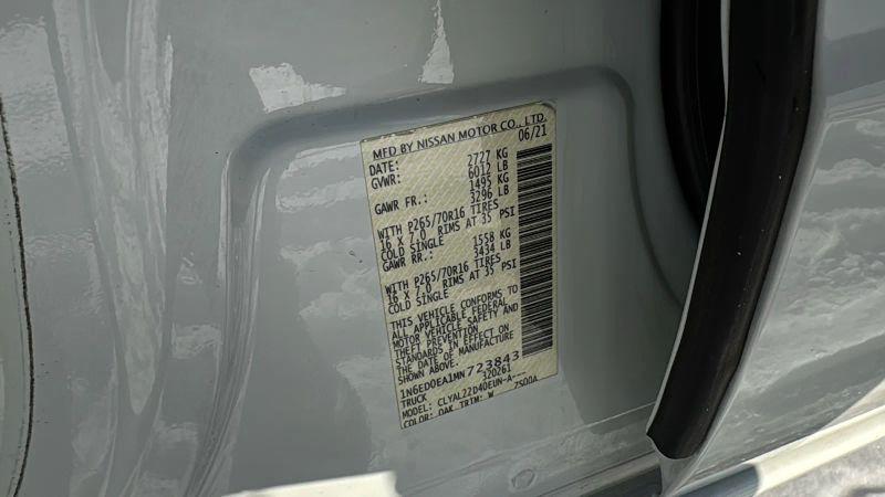 2021 Nissan Frontier Crew Cab SV 4x2