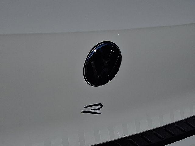 2026 Volkswagen Golf R 2.0T