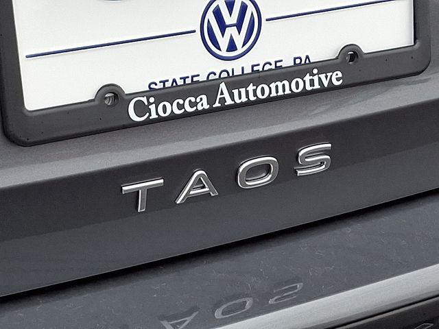 2026 Volkswagen Taos SE