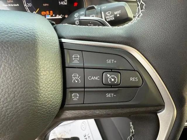 2025 Jeep Grand Cherokee Limited 4x4