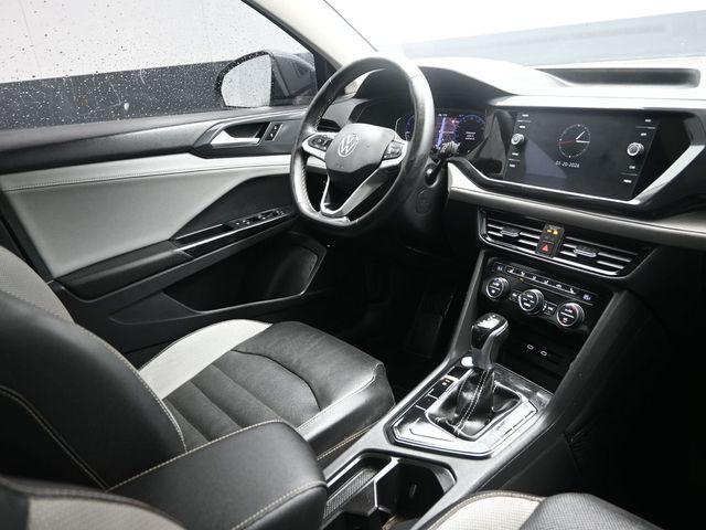 2022 Volkswagen Taos 1.5T SEL