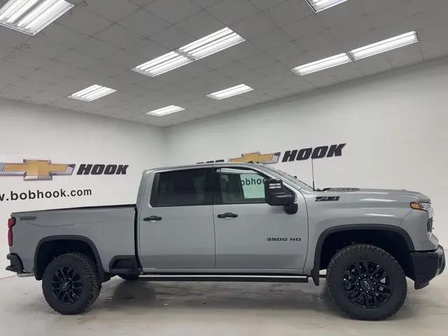 2026 Chevrolet Silverado 3500HD Crew Cab, Standard Bed, LTZ, 4WD