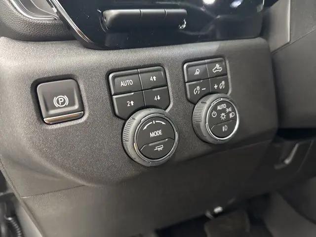 2026 Chevrolet Silverado 3500HD Crew Cab, Standard Bed, LTZ, 4WD