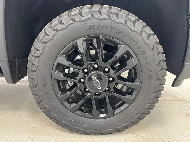 2026 Chevrolet Silverado 3500HD Crew Cab, Standard Bed, LTZ, 4WD