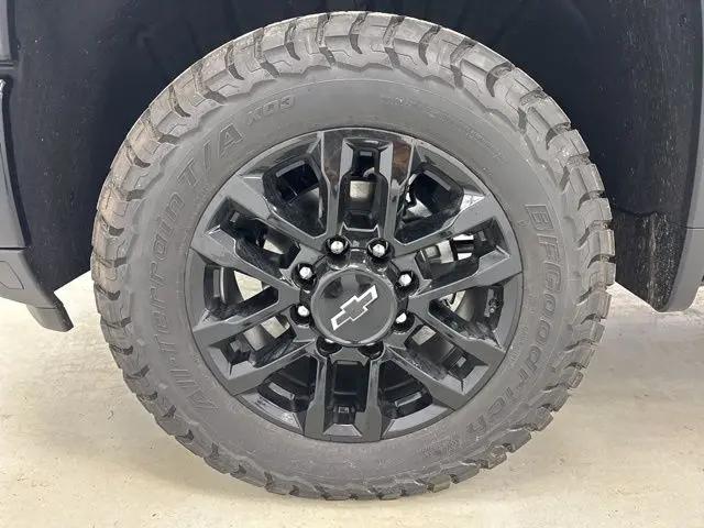 2026 Chevrolet Silverado 3500HD Crew Cab, Standard Bed, LTZ, 4WD