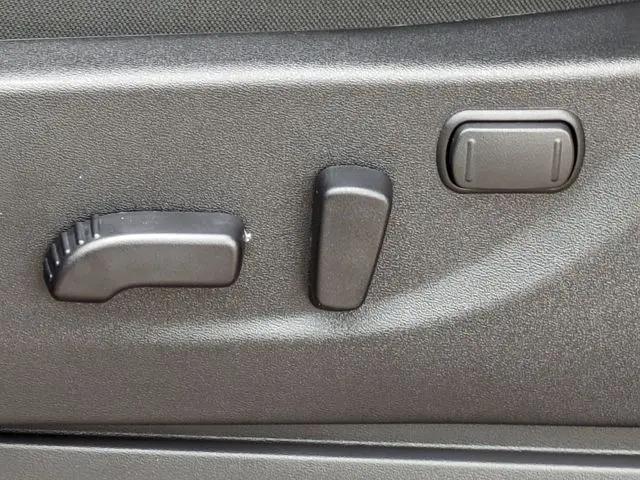 2026 Nissan Frontier Crew Cab PRO-X 4x2