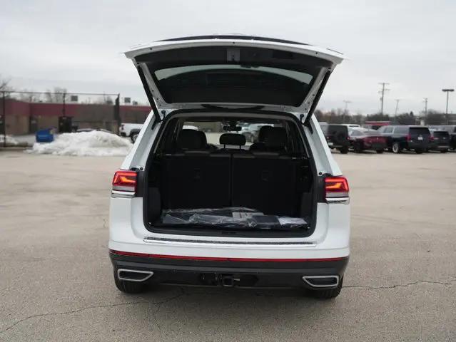 2026 Volkswagen Atlas SEL