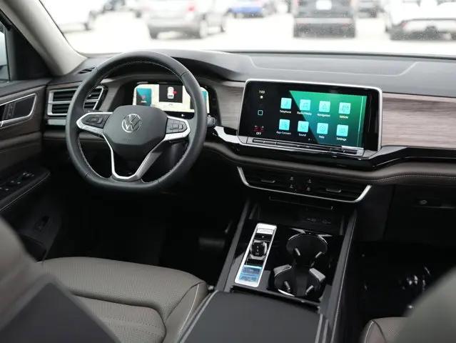 2026 Volkswagen Atlas SEL
