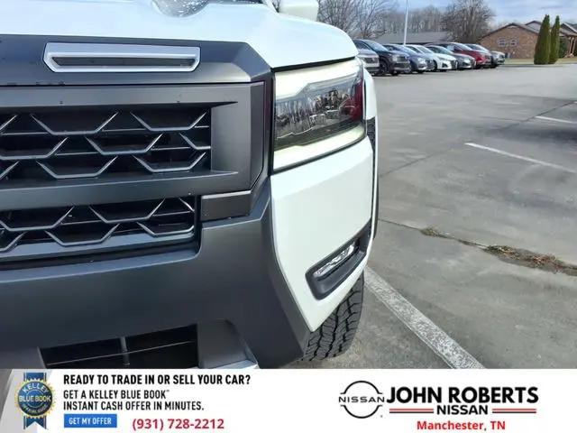 2026 Nissan Frontier Crew Cab PRO-4X 4x4