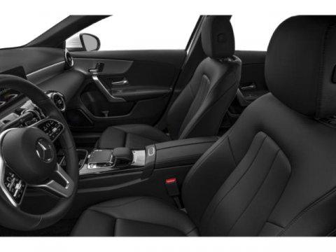2021 Mercedes-Benz A 220 A 220