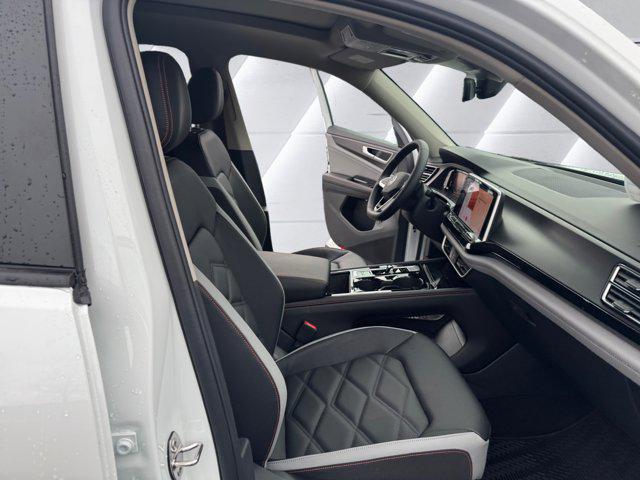 2026 Volkswagen Atlas Peak Edition