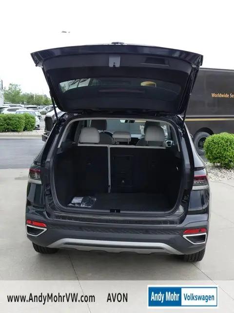 2026 Volkswagen Taos SE