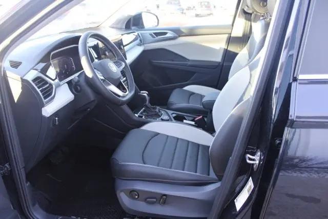 2026 Volkswagen Taos SEL