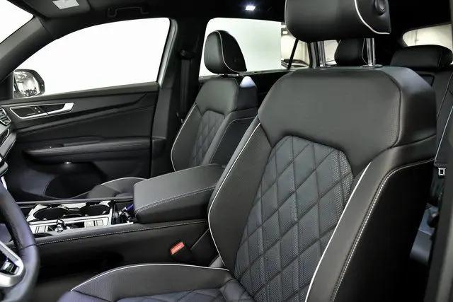 2026 Volkswagen Atlas Cross Sport SEL Premium R-Line